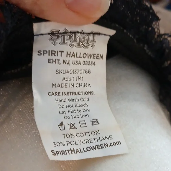 3 piece spirit Halloween costume - Picture 10 of 10